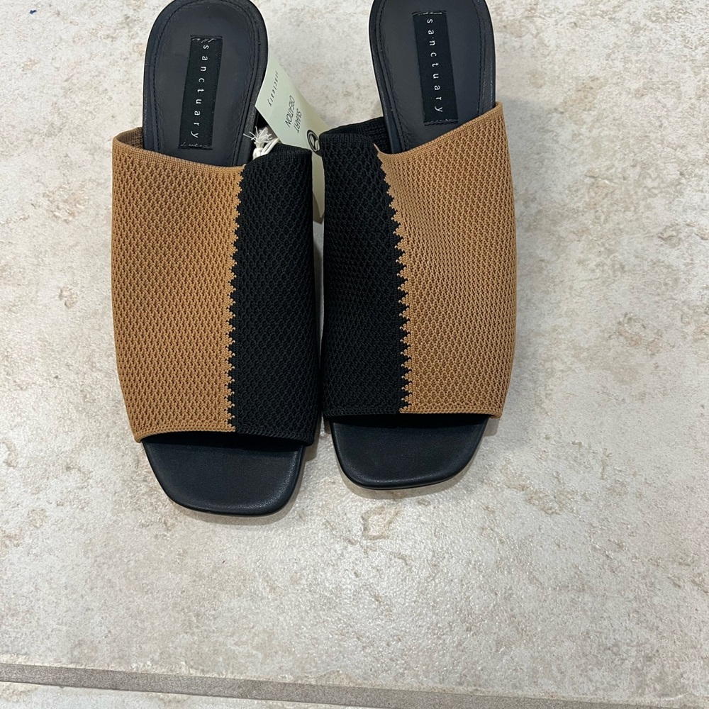 Sanctuary Black and Tan Heeled Sandals